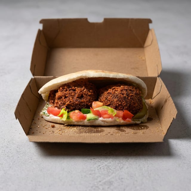 Falafel Sandwich - Pita.