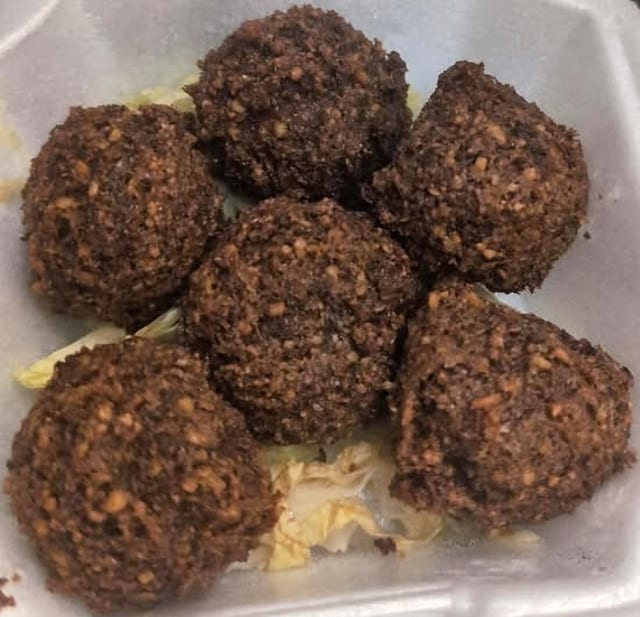 12 Pieces of Falafel.